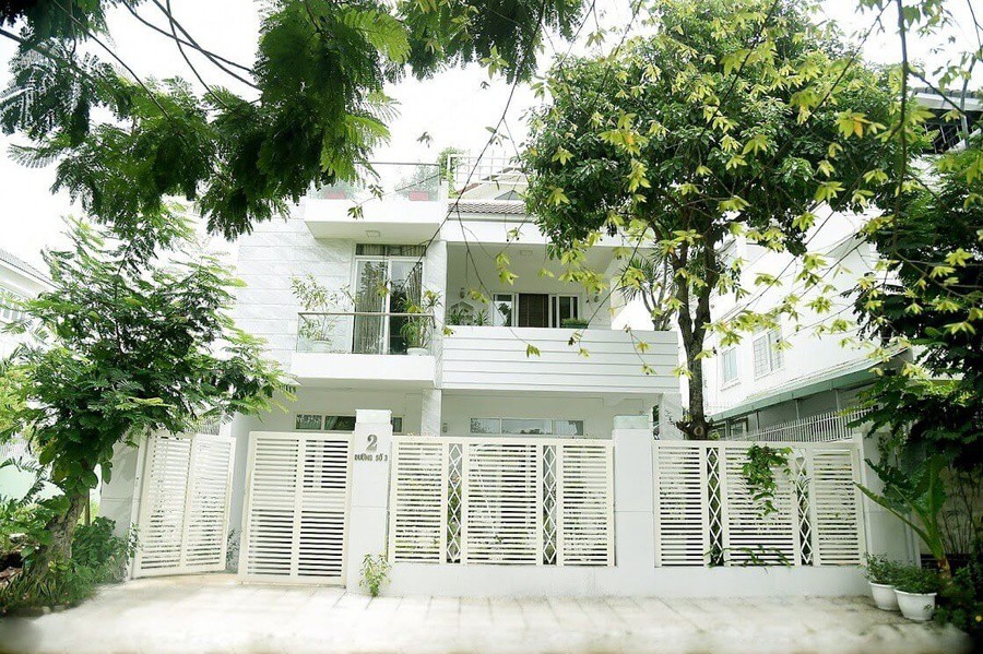 cung-chiem-nguong-3-khong-gian-noi-that-dep-cua-lang-sao-viet-01-decox-design