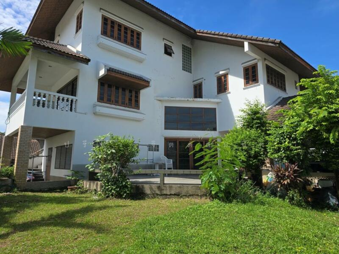 nha-mai-thai-3-tang-14