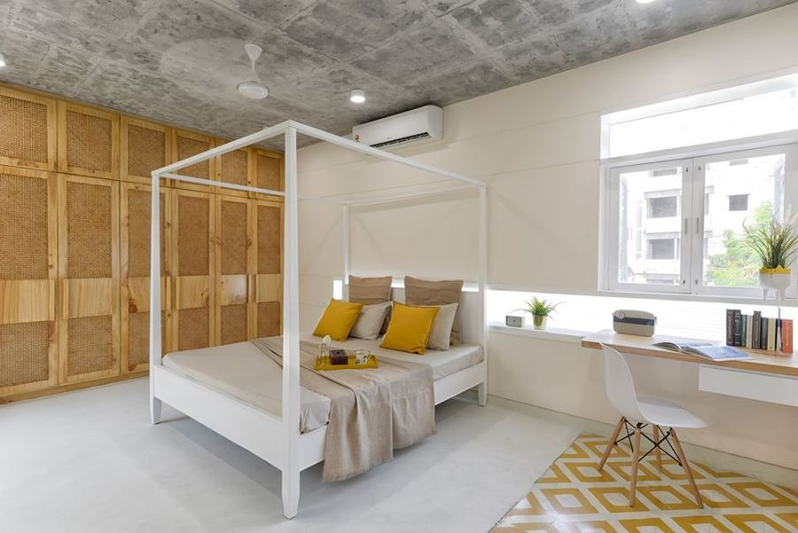Thiết kế nội thất phòng ngủ màu vàng hợp với người mệnh Thổ 