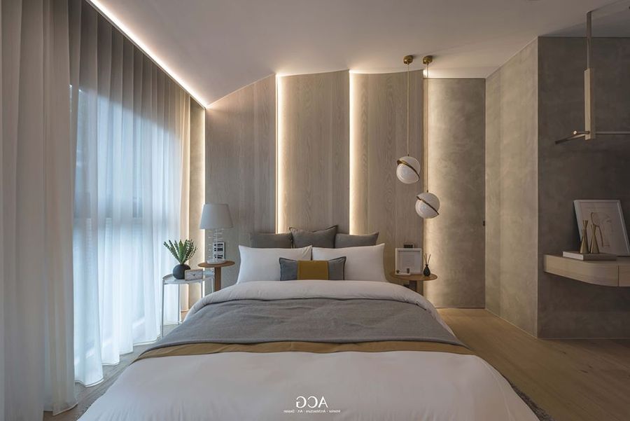 Phòng ngủ hiện đại sang trọng trang trí với đèn led tạo không gian thư giãn độc đáo.