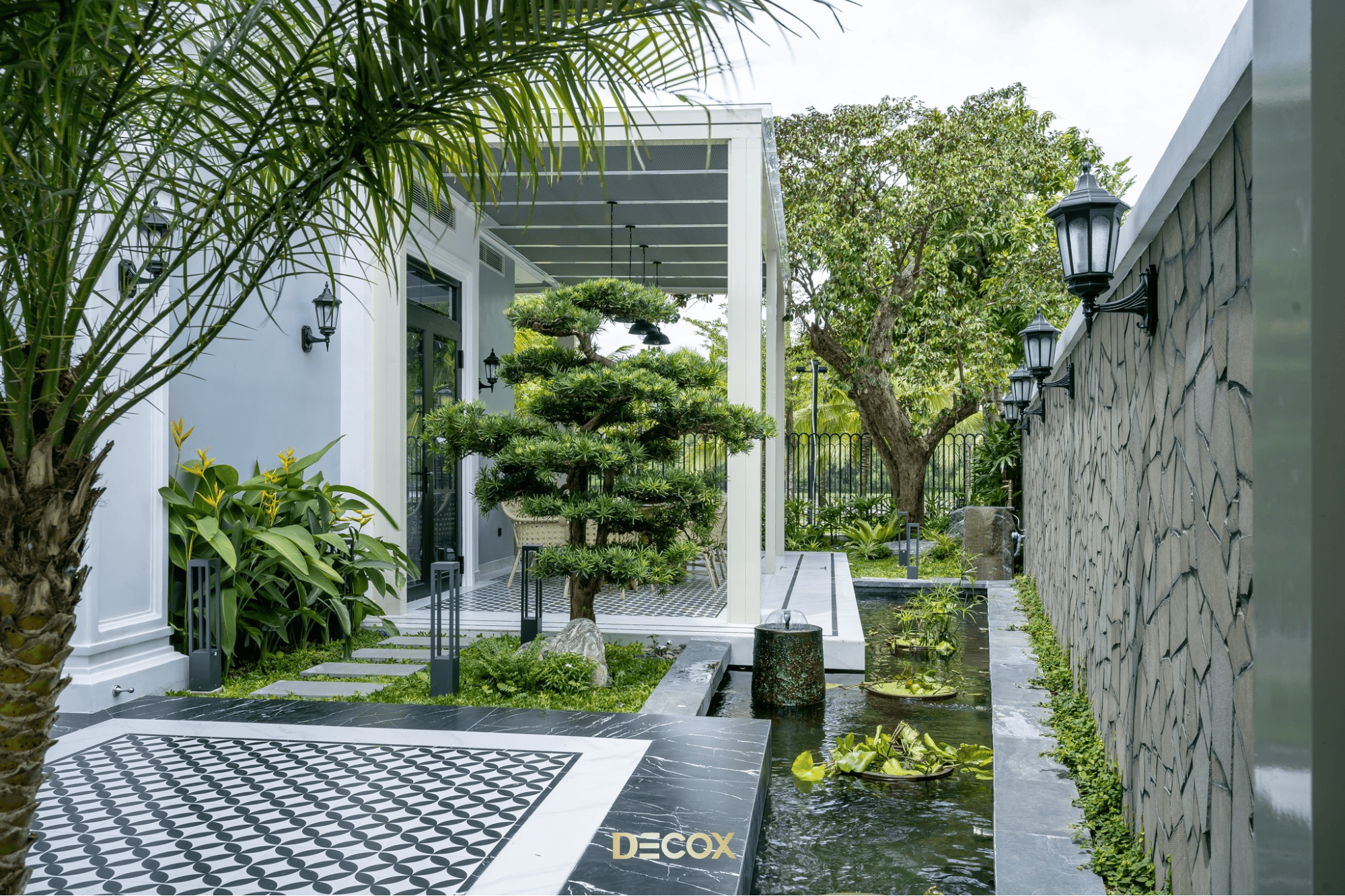 thiet-ke-san-sau-nha-ong-30